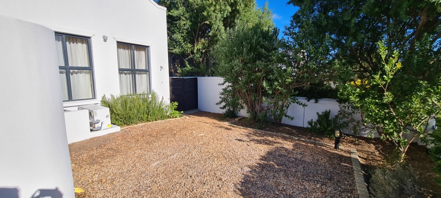 4 Bedroom Property for Sale in Croydon Vineyard Estate Western Cape